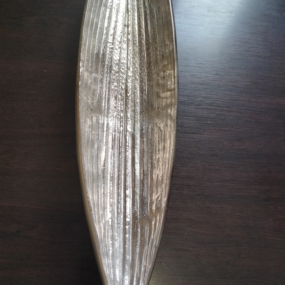 Metal tray The colonial Williamsburg foundation long leaf global views - Picture 4 of 5